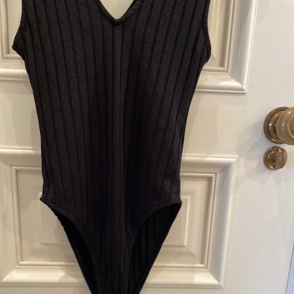 Zara Black Ribbed Bodysuit - Picture 5 of 6